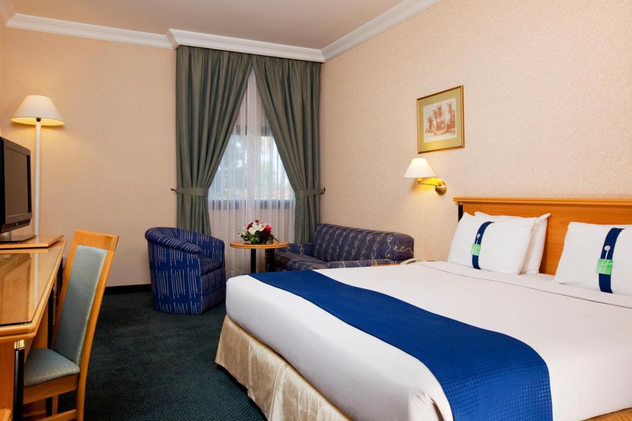 Holiday Inn Yanbu By Ihg Exterior photo