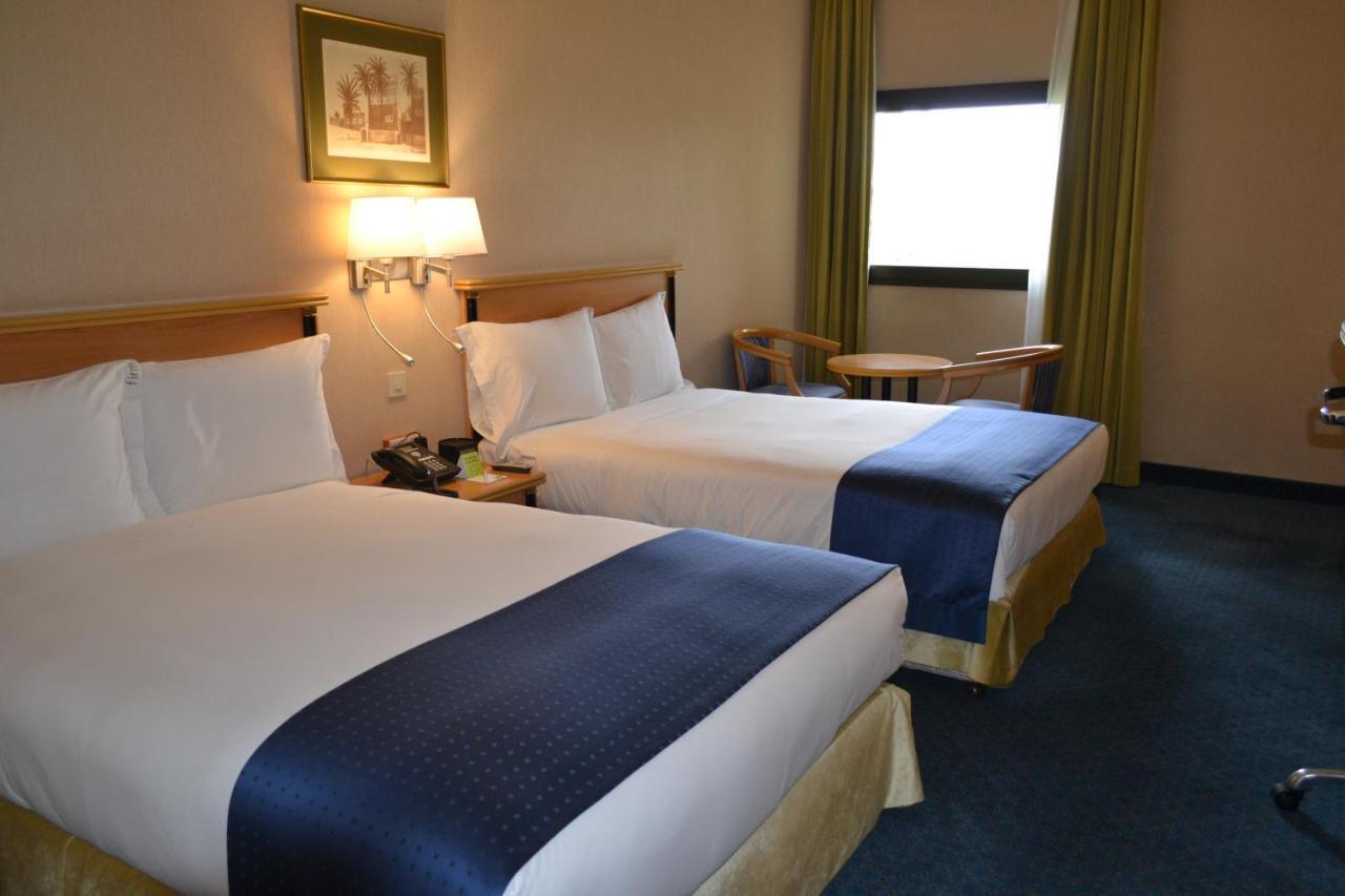 Holiday Inn Yanbu By Ihg Exterior photo