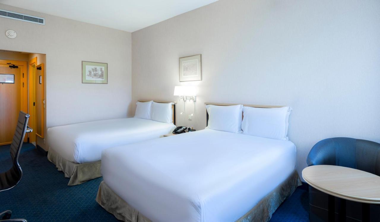 Holiday Inn Yanbu By Ihg Exterior photo
